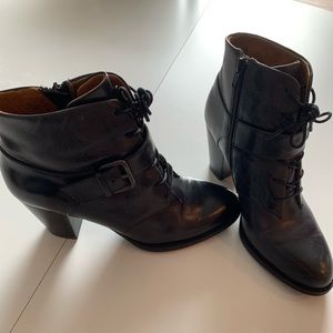 Sofft Wendy Ankle Booties- Never worn